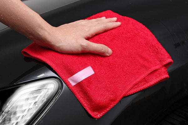 The Role of Microfiber Towels in Car Detailing